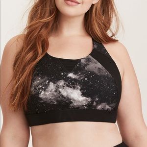 Torrid active sports bra.
